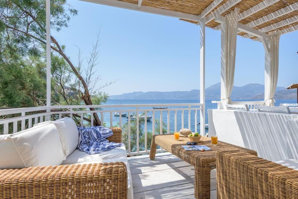 Casa Del Mar Milos Plaka  ภายนอก รูปภาพ